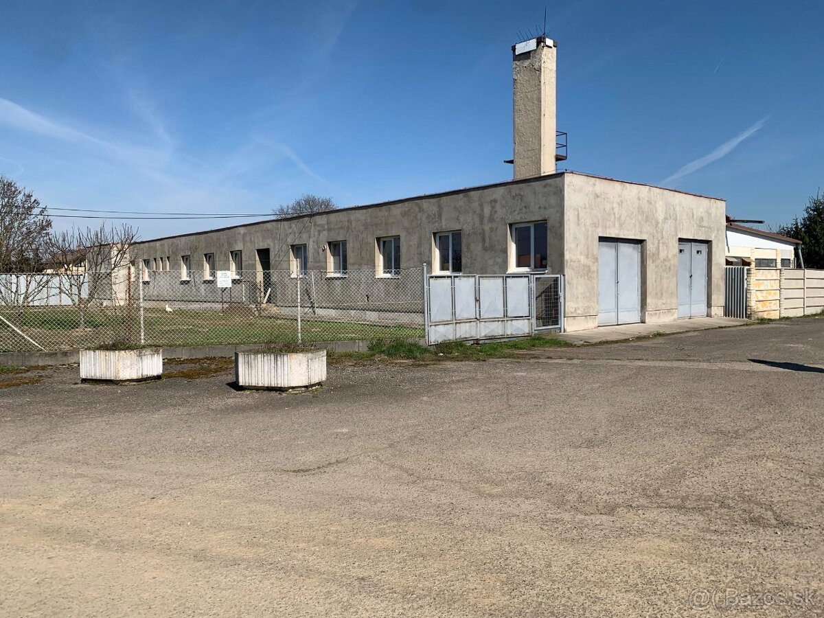 Priemyselný areál - 7