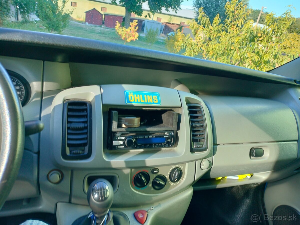 Predám Opel vivaro 1.9 - 7