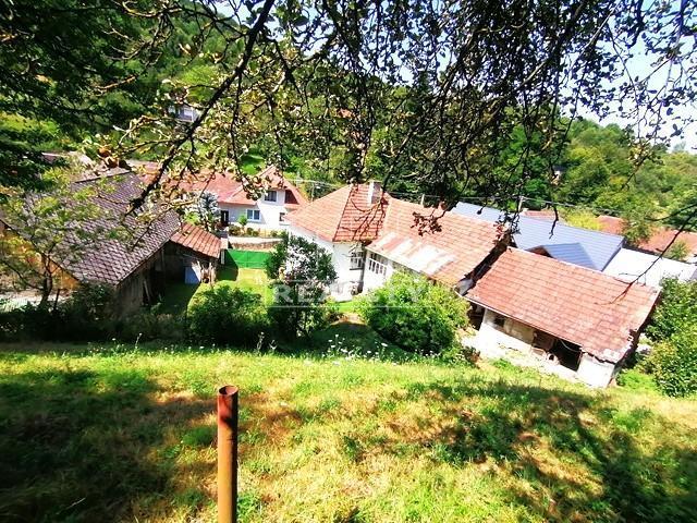 NA PREDAJ RD V HORNEJ SÚČI S VÝYMEROU POZEMKU 2366 M2 - 7