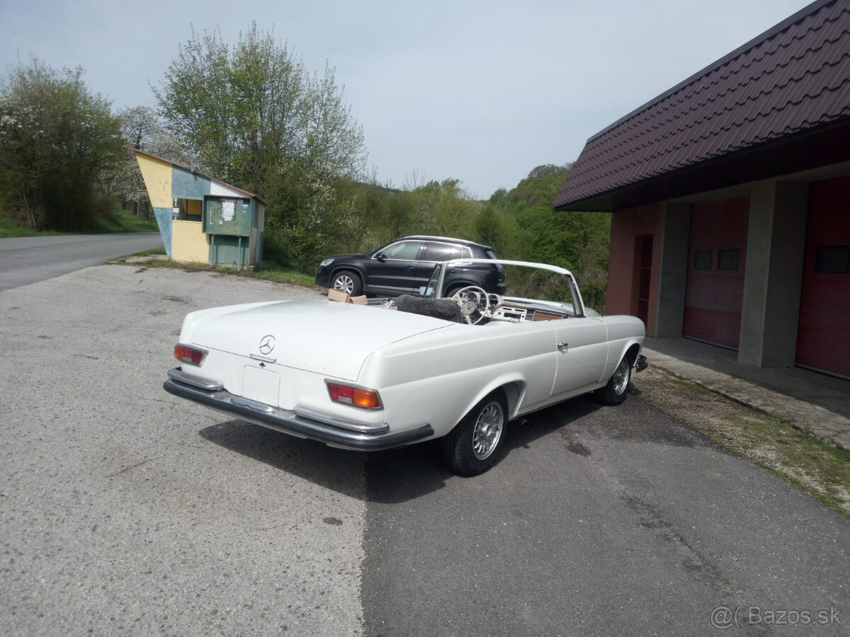 Predam Mercedes Benz W111 cabrio - 7