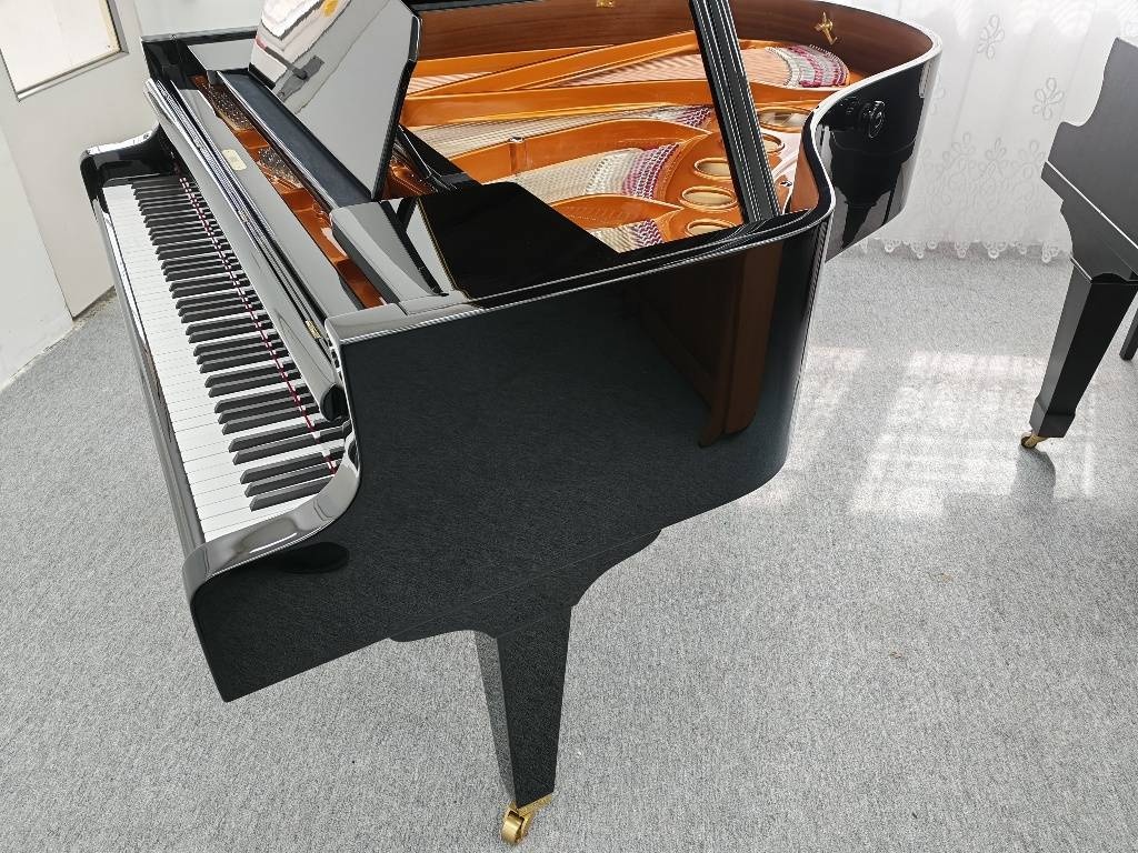 Bösendorfer investičný klavír - 7