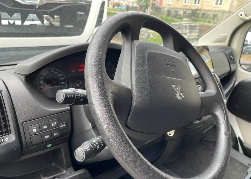 Peugeot Boxer Minibus 2,2 HDi 96KW 130k L2H2 rv 2015 - 7