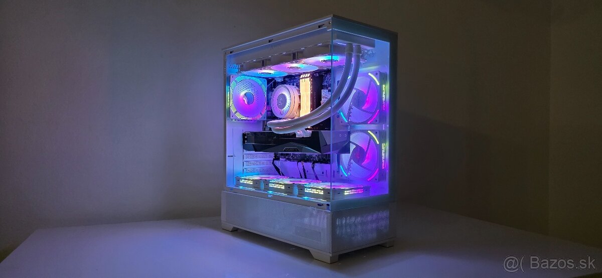 Intel i7 13700K, 32GB Ram, NVME 2TB, RTX 3080 10GB - 7