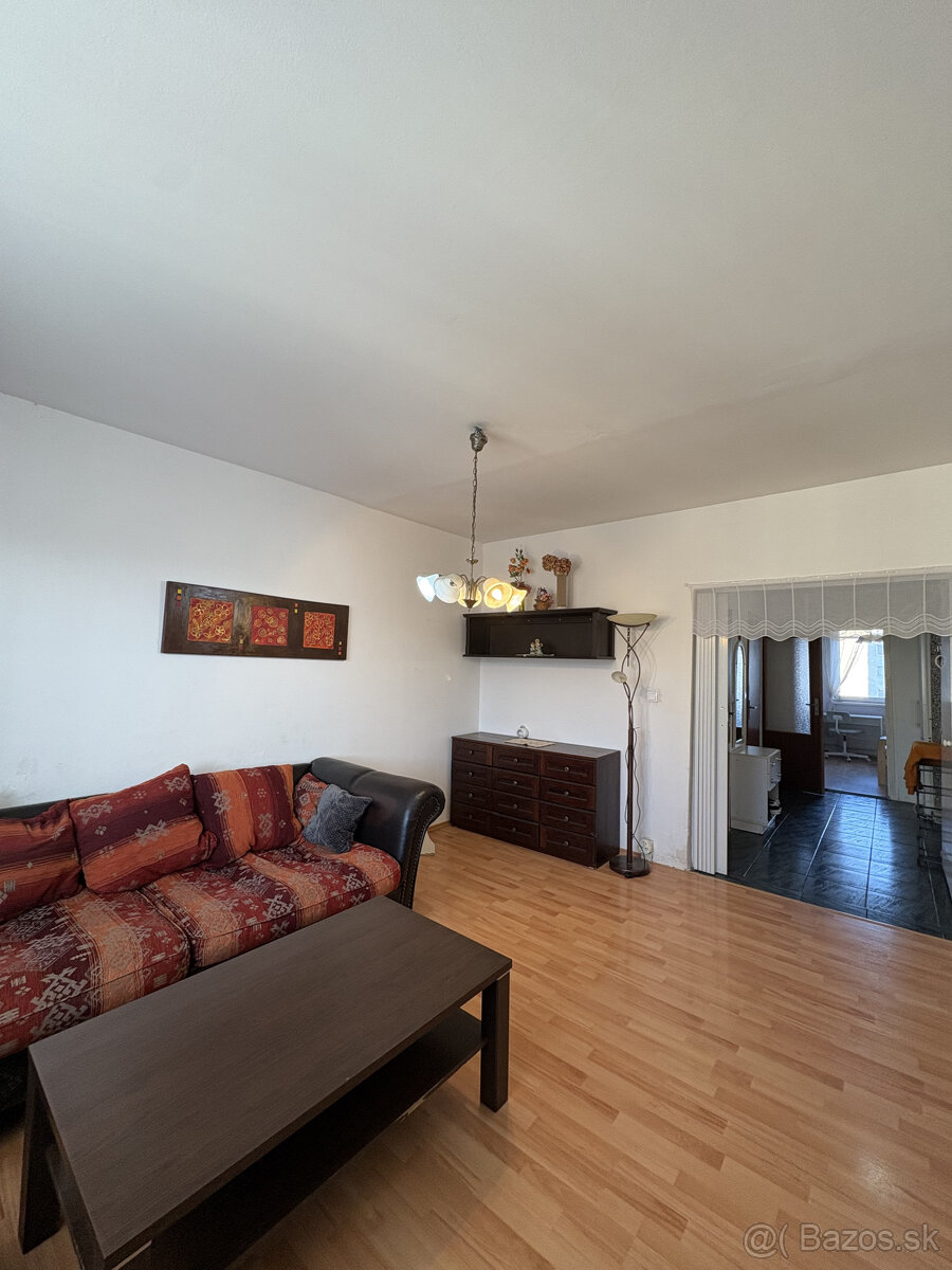 PREDAJ 3-izbový praktický byt Na Hlinach v Trnave - 7