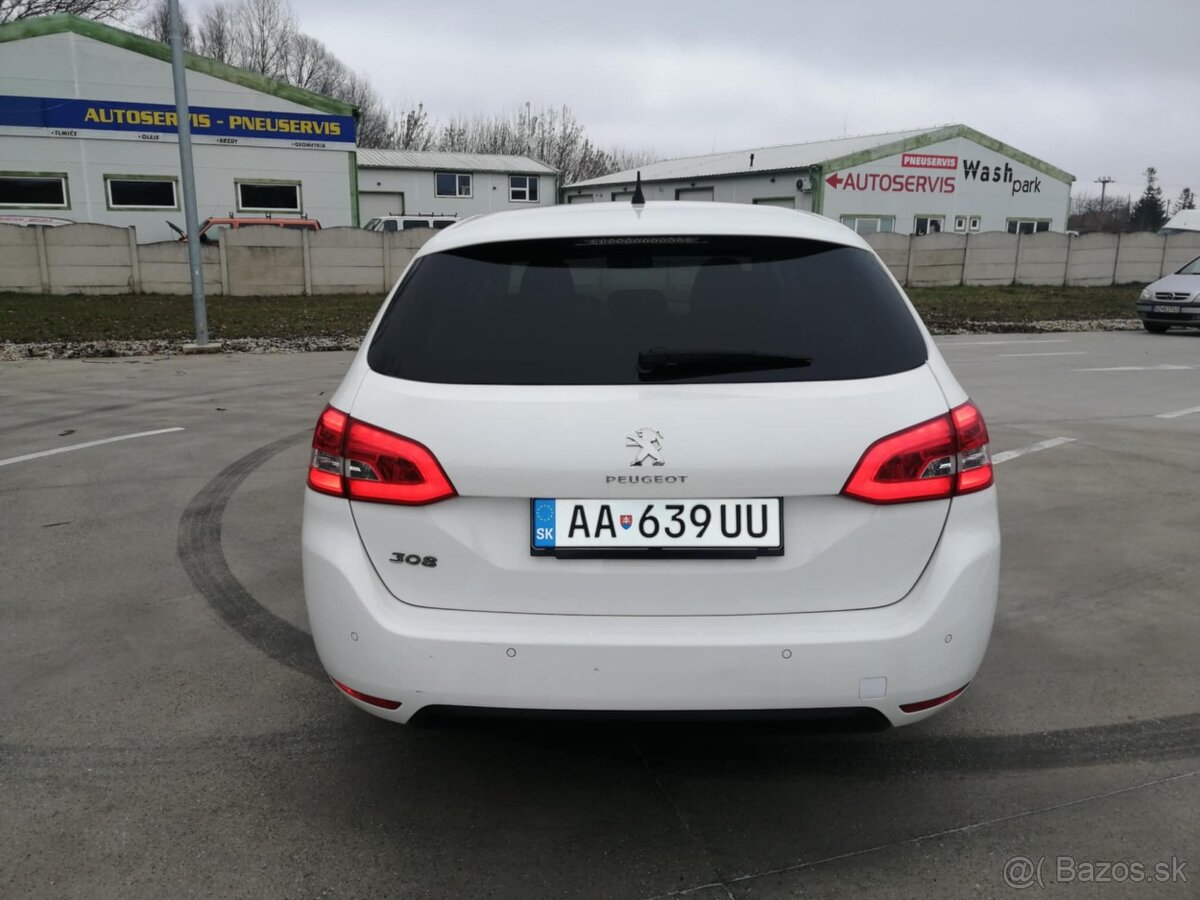 Peugeot 308 SW 1.2 e-THP - 7