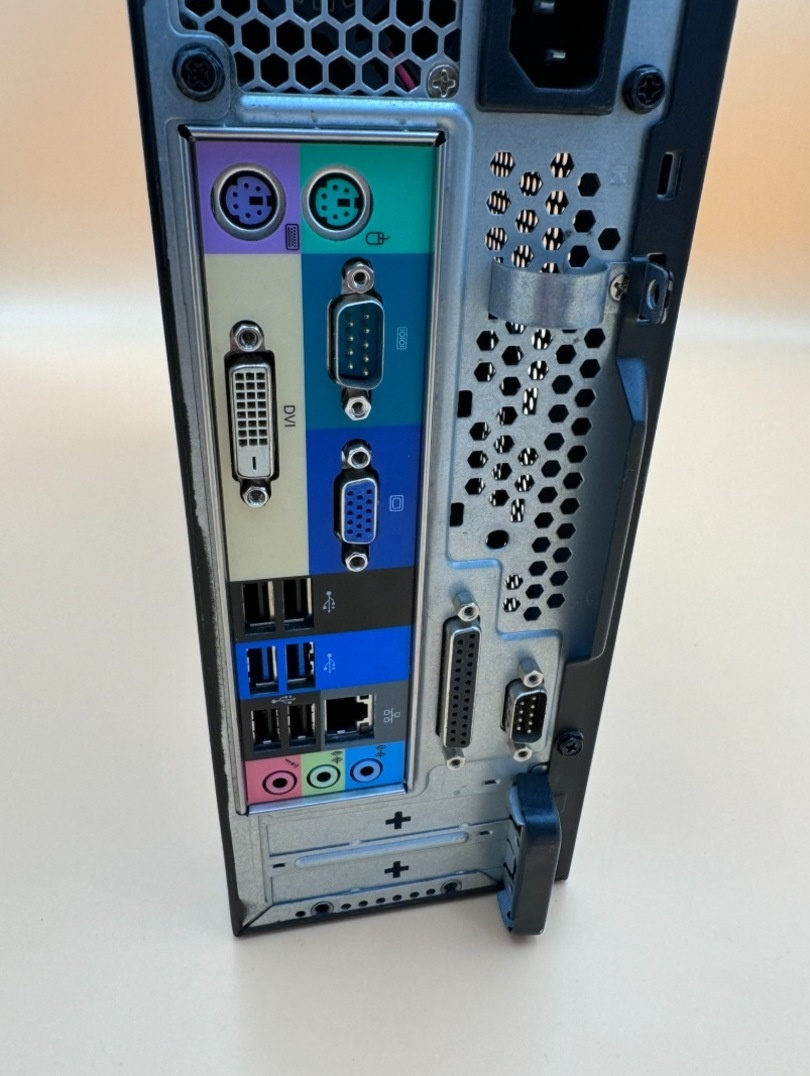 Počítač ACER SFF.Intel AMD A8 4x3,10GHz.8gb ram.120gb SSD. - 7