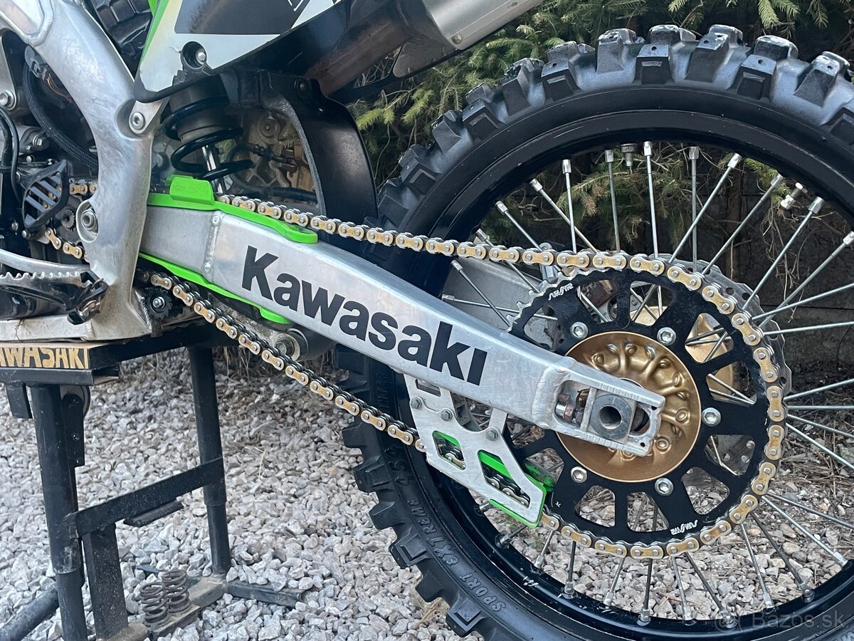 Kawasaki KXF 250 - 7