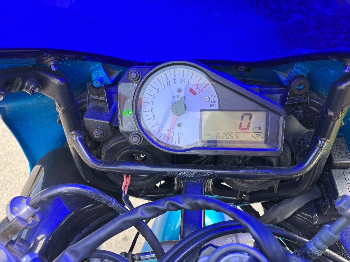 Predam SUZUKI GSX-R600 K2 - 7