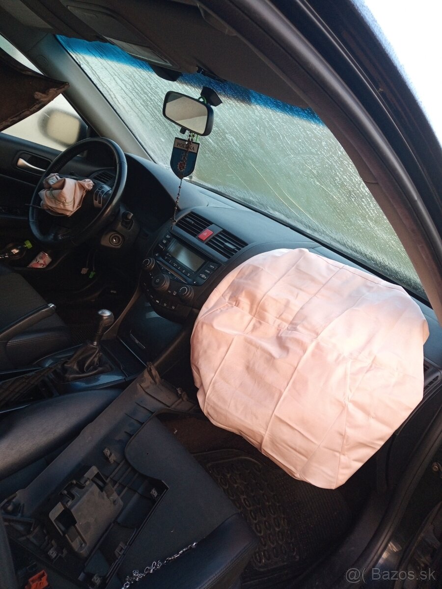 Honda accord g7 2.2i-cdti 2005 na náhradné diely - 7