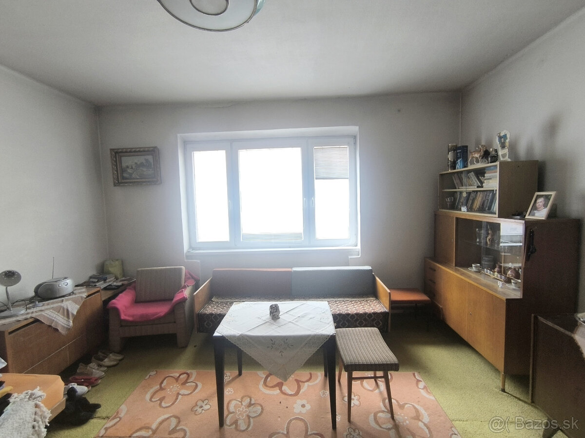 RD VYUŽITEĽNÝ AJ AKO CHALUPA, VHODNÝ NA BÝVANIE PODNIKANIE / - 7