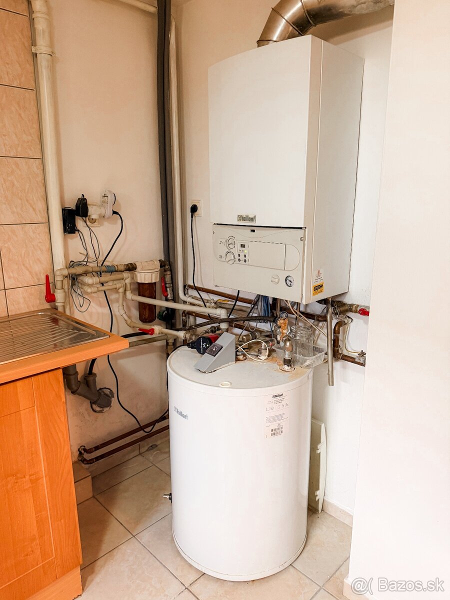 Priestranný dom s veľkorysým pozemkom - 7