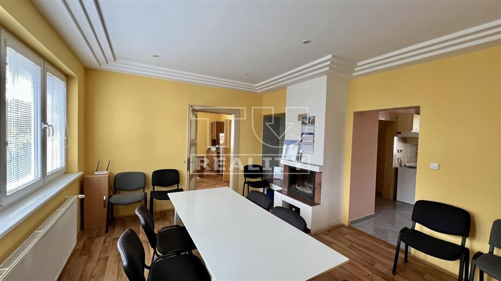 Budova v centre na prenájom, Martin - 7