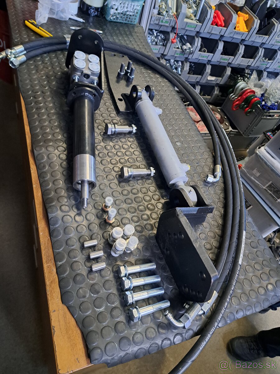 ORSTA,ORBITROL RIADENIE TRAKTOR ZETOR ,CRYSTAL - 7