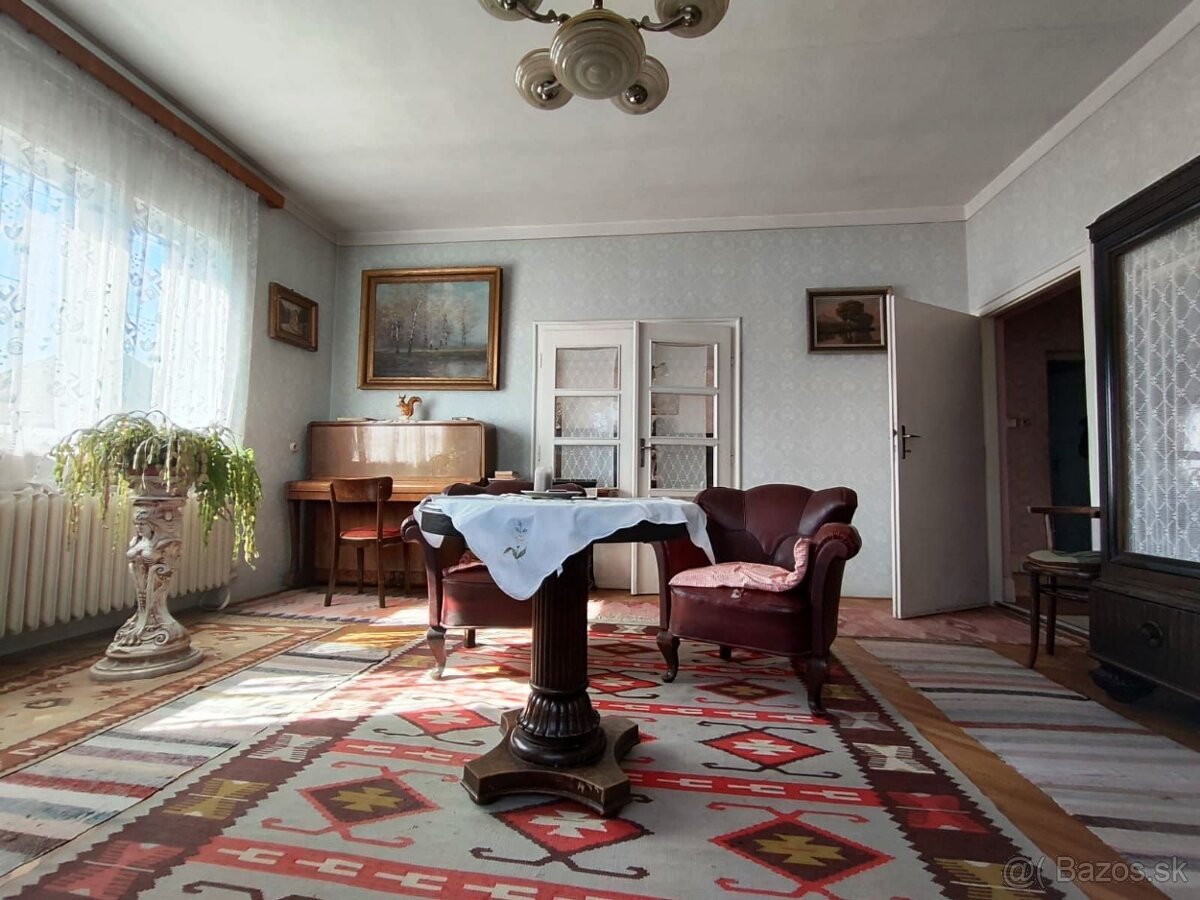 Predám priestranný dom v meste Zlaté Moravce - 7