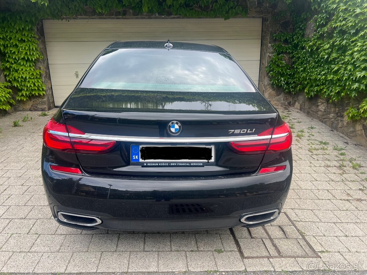 BMW 750Li xDrive - 7