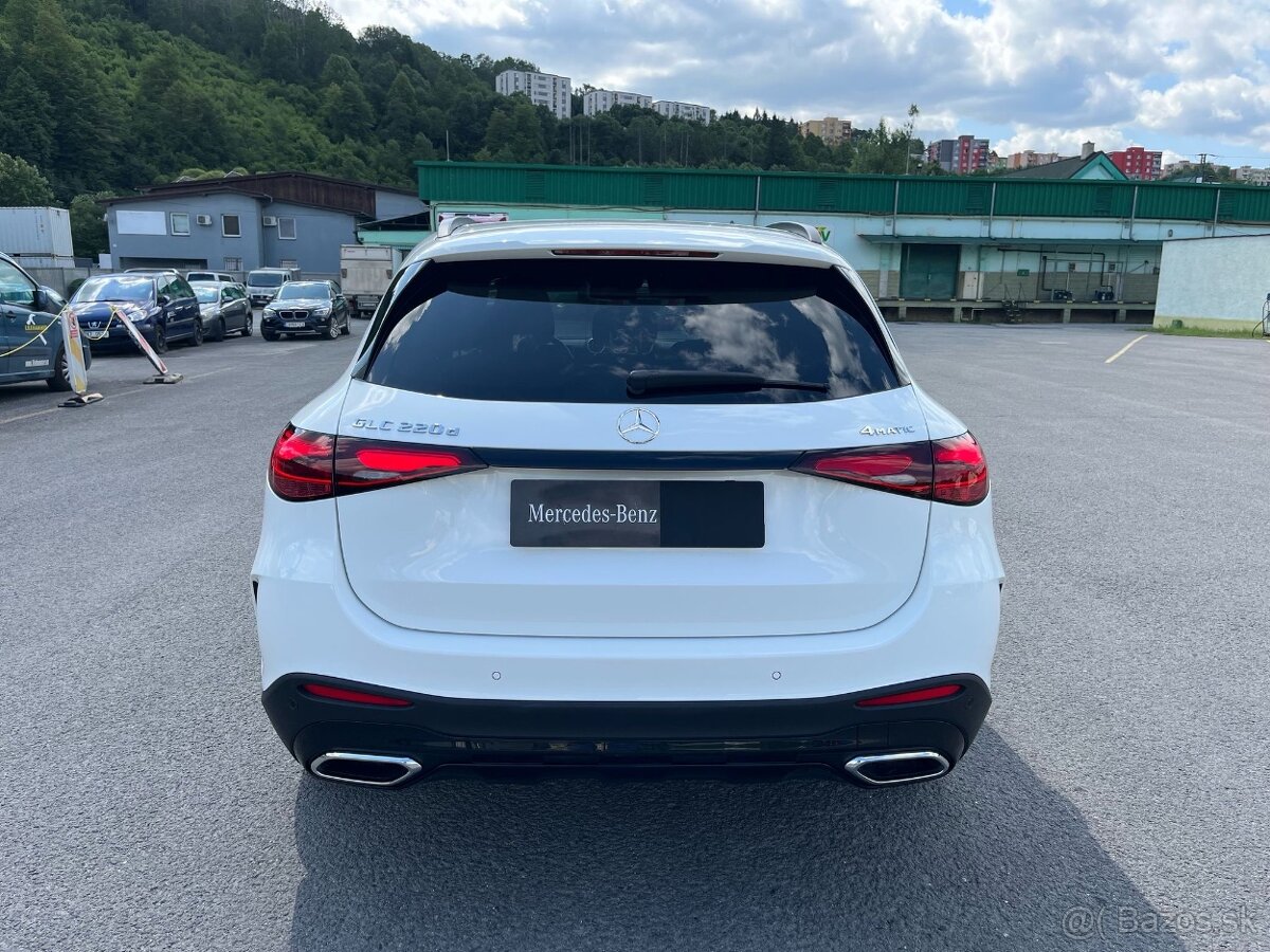 Mercedes-Benz GLC 220 D 4-Matic AMG-Packet//NOVY MODEL// - 7