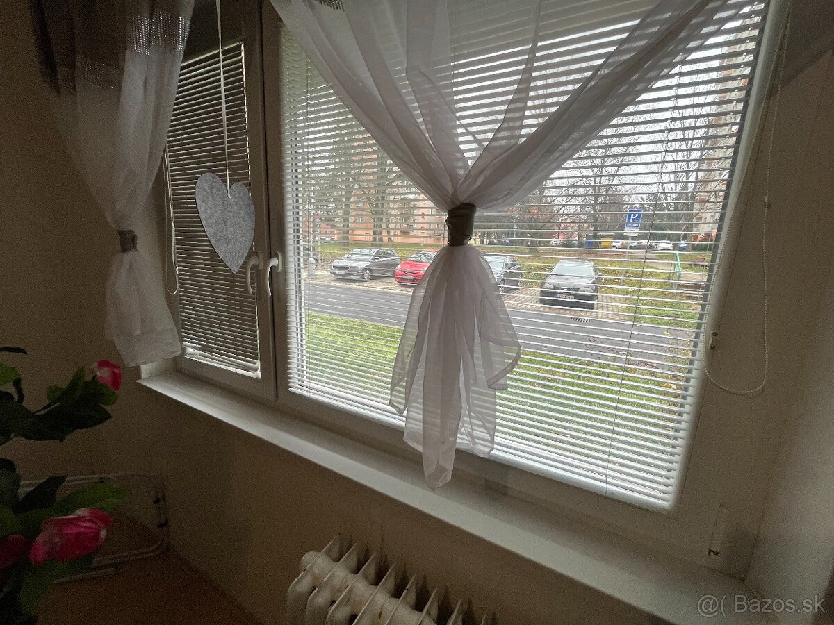 ☀ Svetlý a zariadený byt s kuchyňou po rekonštrukcii - 7