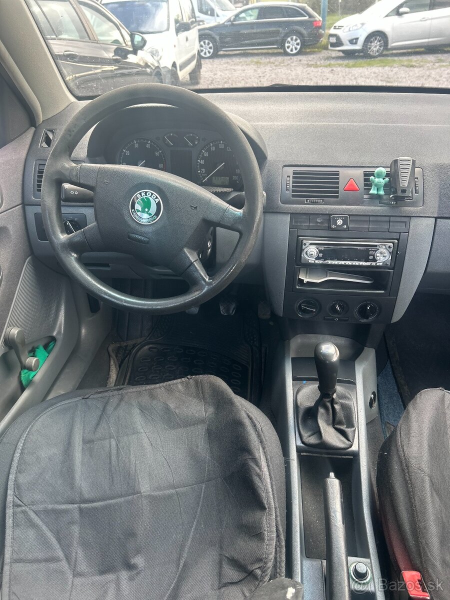 Škoda Fabia combi 1,4 BA+LPG,50kw,M5 - 7