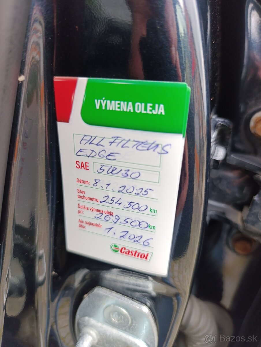 Toyota RAV4 4×4 2.2D-4D, Kamera , Navi, Koža - 7