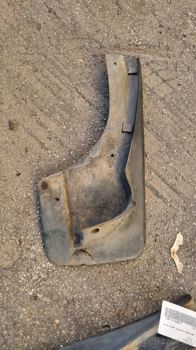 Škoda Octavia 1 zásterky - 7