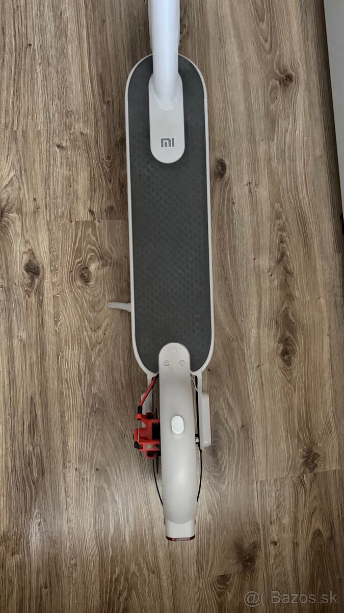 XIAOMI MI ELECTRIC SCOOTER 3 - 7