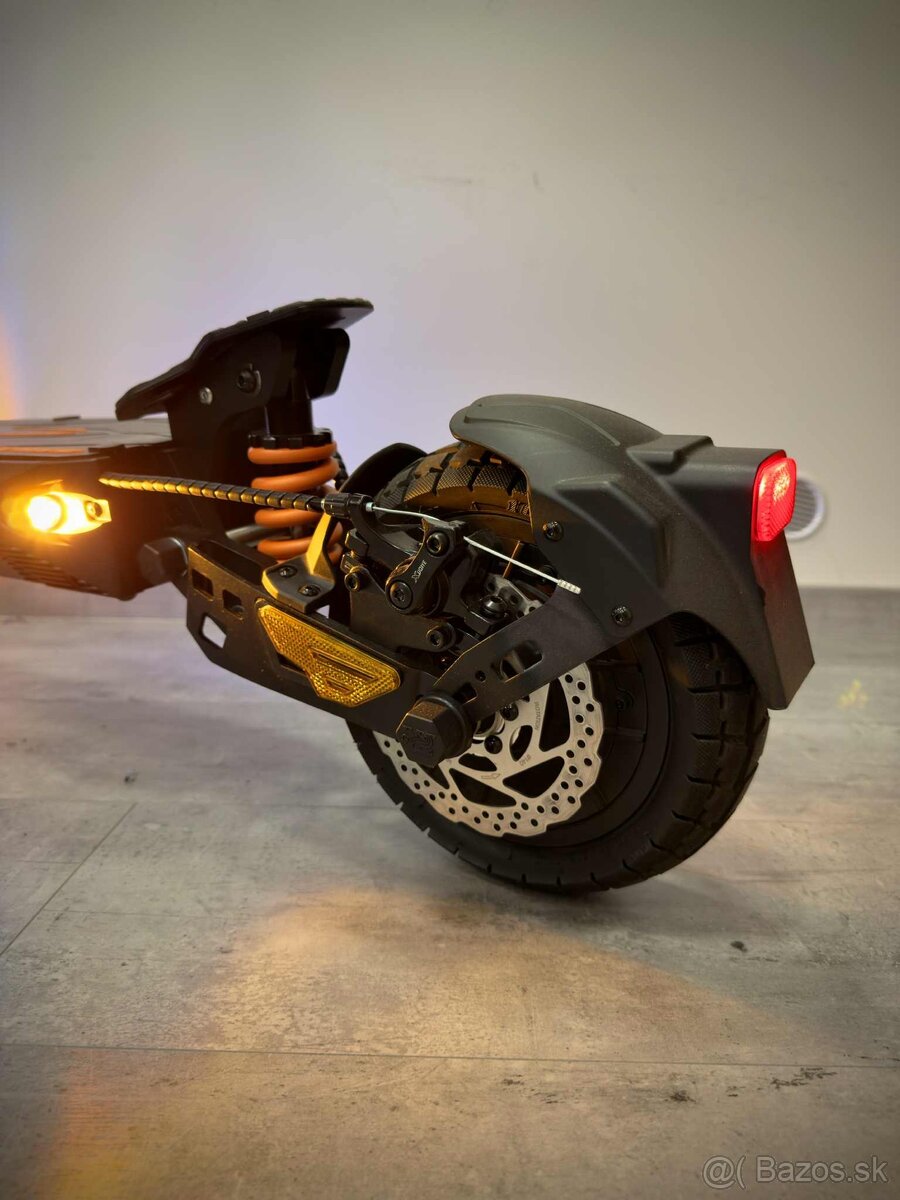 Elektrická kolobežka KuKirin G2 Master 2025 - 7