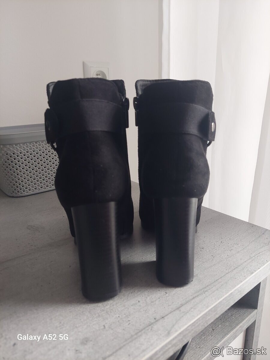 Predám dámske kotníkové topánky - 7