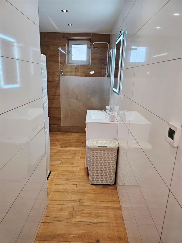 REZERVOVANÉ Predaj rodinného domu – Senica, časť Dolné... - 7