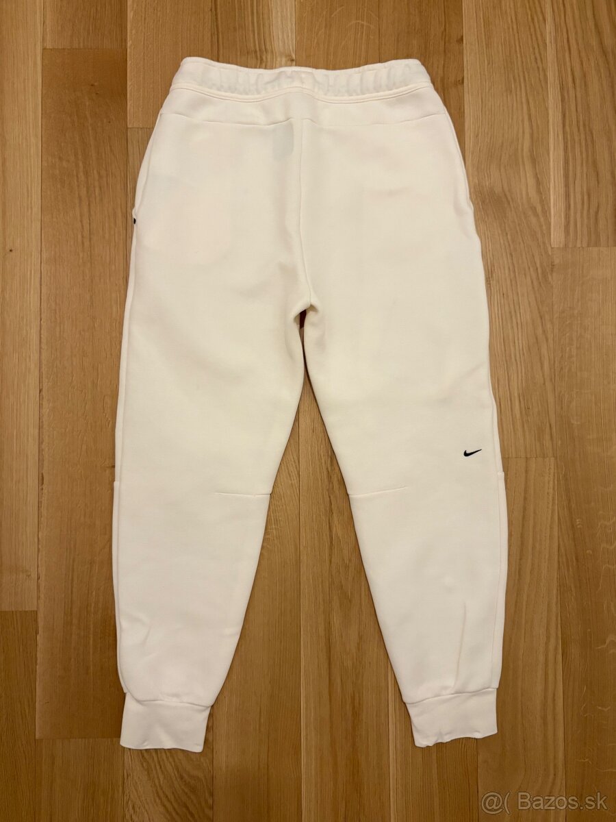 NIKE dámske tepláky - nové - 7