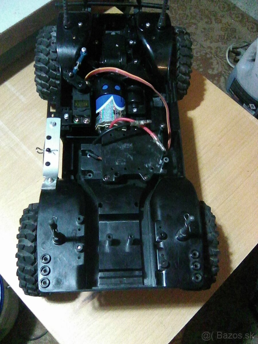 Tamiya Landrover Freelander. - 7