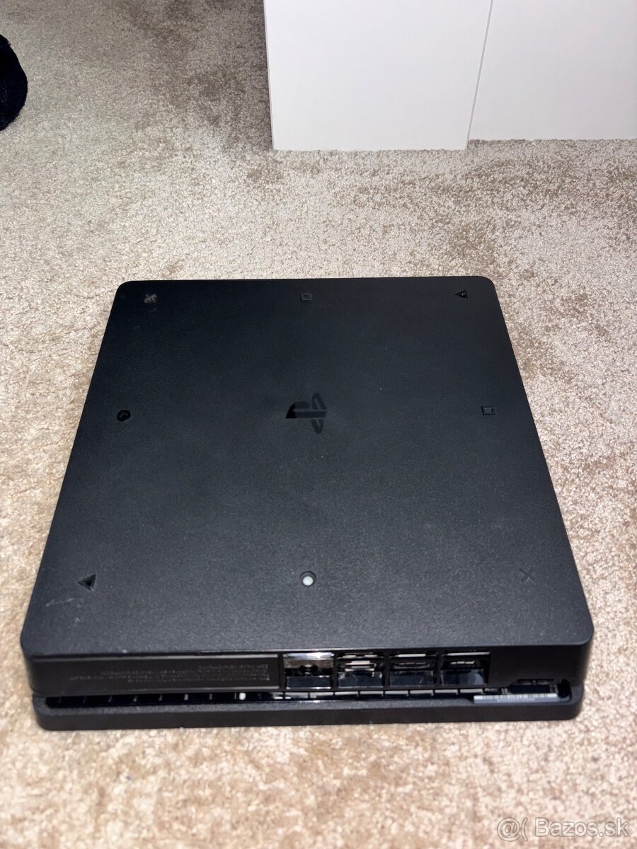 Playstation 4 slim 1TB - 7