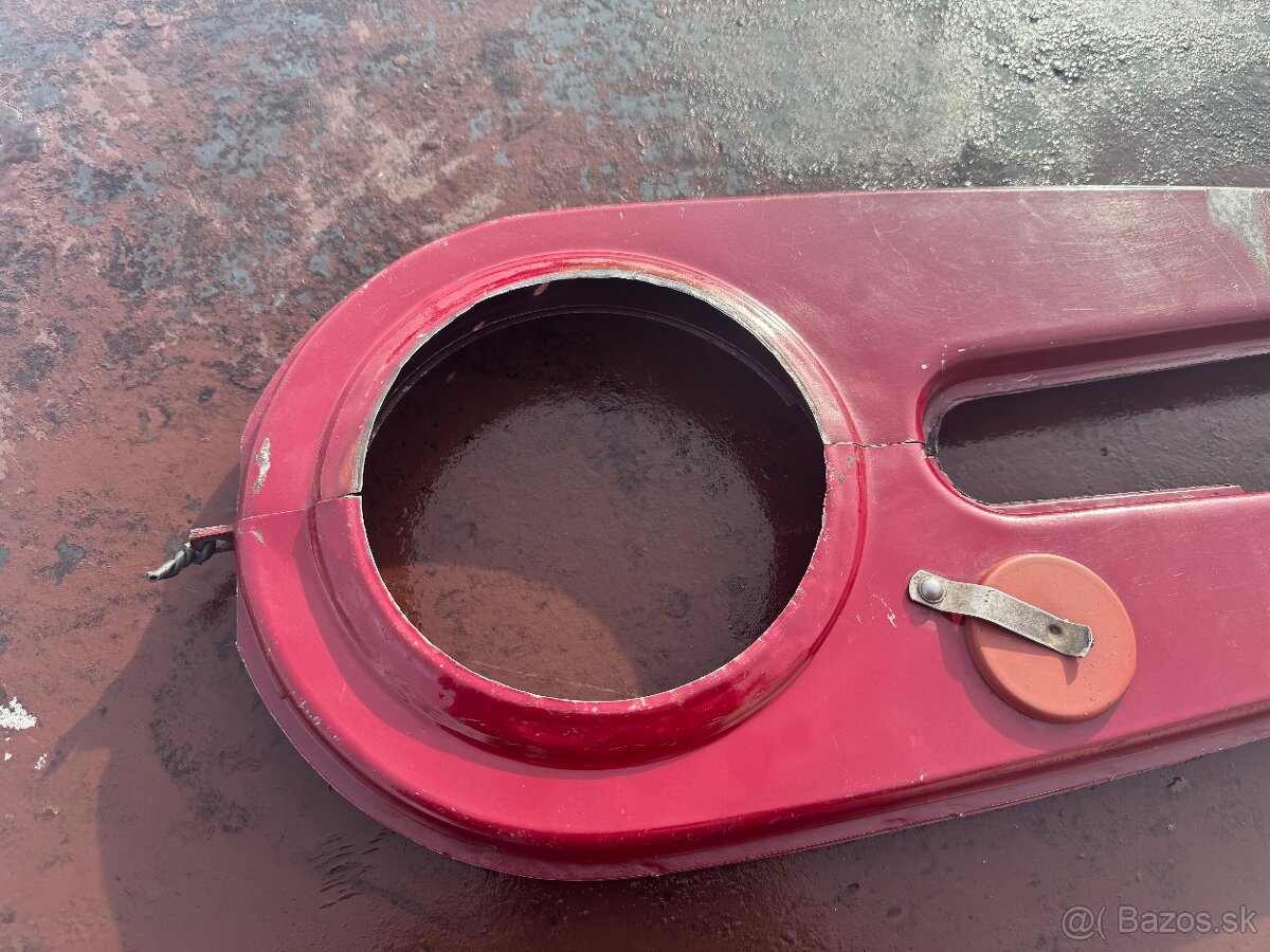 Kryt reťaze Jawa-ČZ 250 353 alebo 350 354 - 7