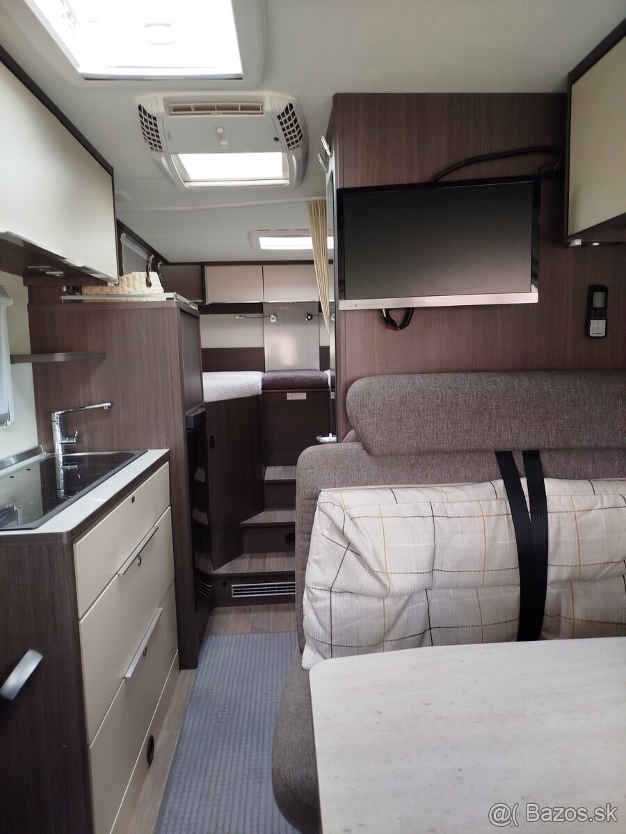 autokaravan Burstner - 7