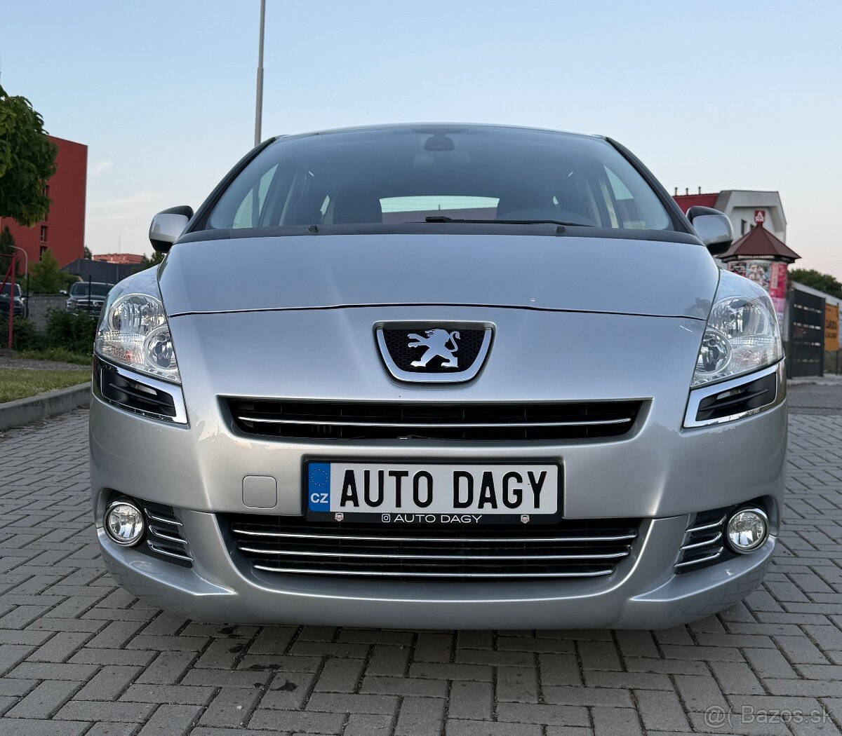 Peugeot 5008 1.6HDI 80kw—2010—manuál—149.000km - 7
