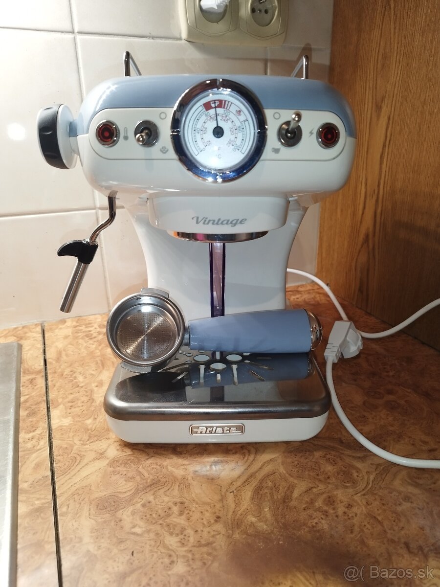 Predám kávovar retro Ariete Vintage DeLonghi - 7