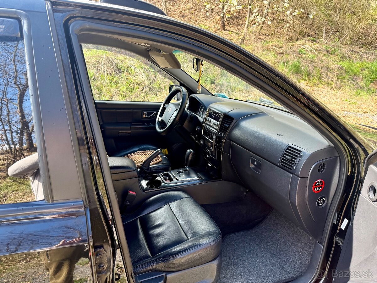 KIA SORENTO 2.5 CRDI - 7