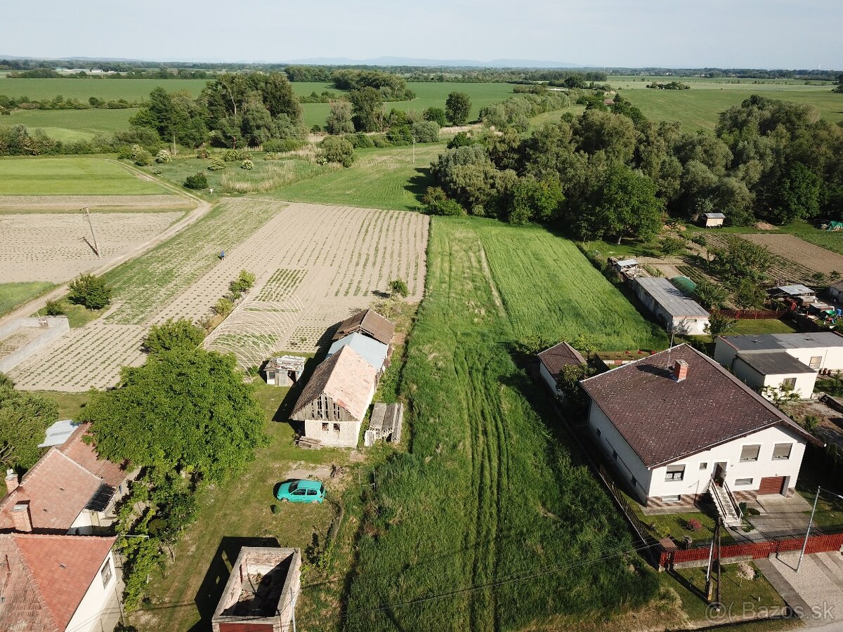 Pozemok Vrbová nad Váhom - 7