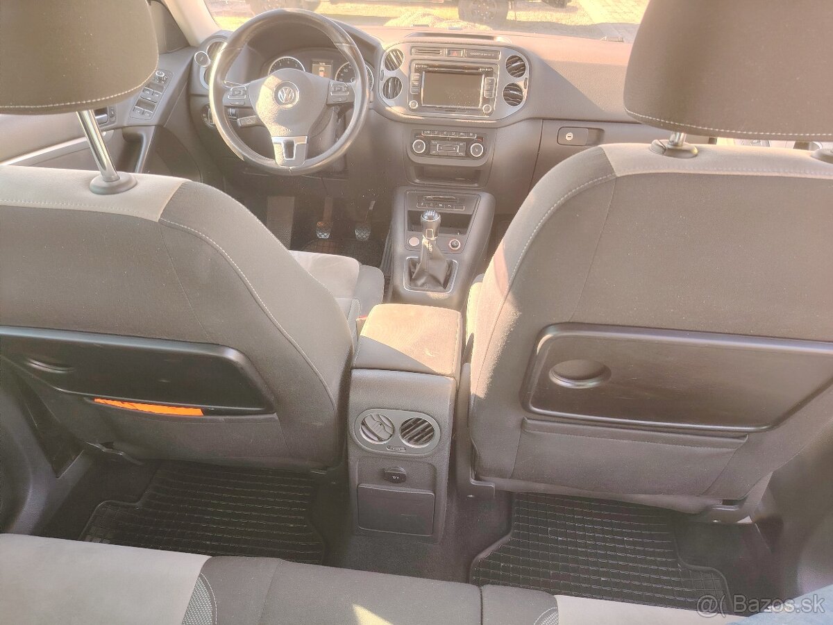 Volkswagen Tiguan - 7
