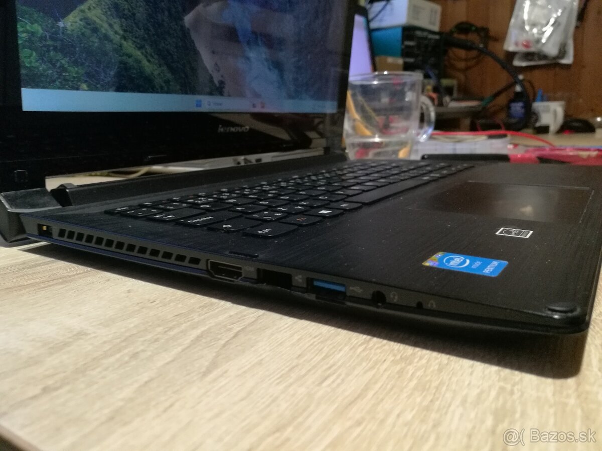 Lenovo Flex 14. Dotykový display. Intel 4-jadro. 256GB SSD. - 7