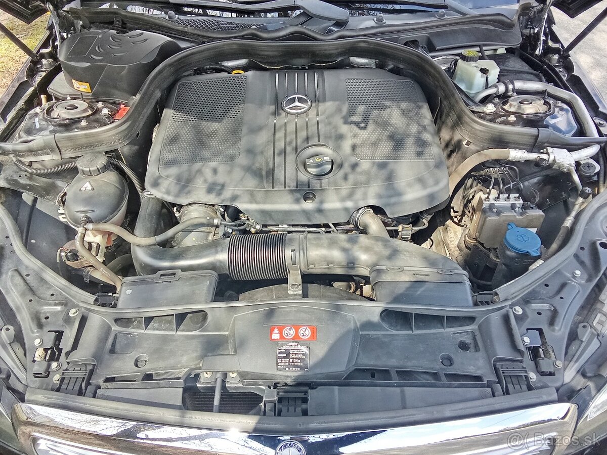MERCEDES E 200 BLUE TEC - 7