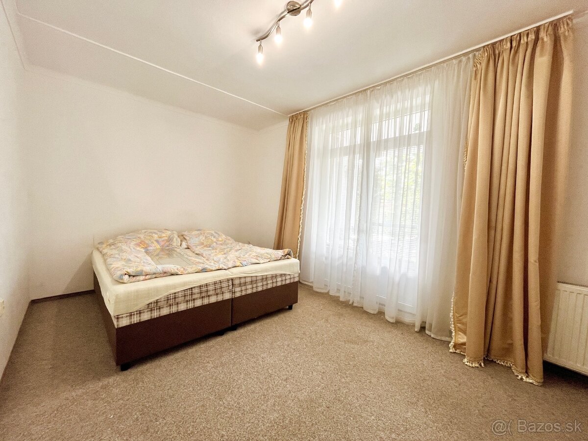 PREDAJ rodinný dom Banka - 7