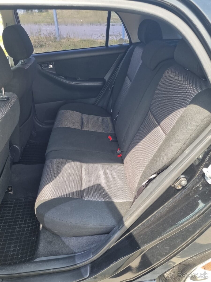 Toyota Corolla 1.4 D4D - 7