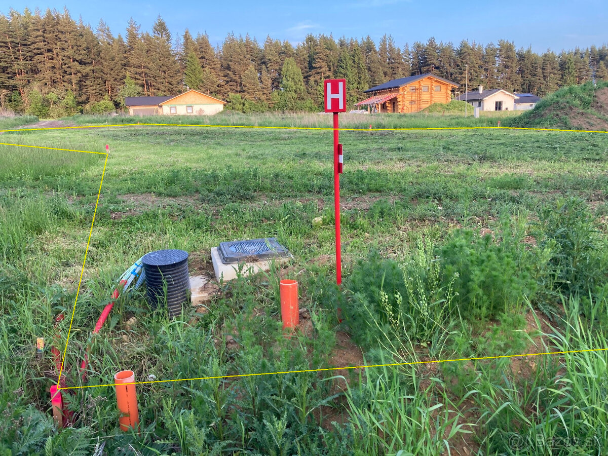 Nádherný stavebný pozemok so sieťami v Jamníku na Liptove - 7