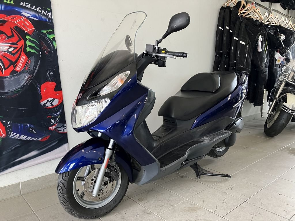 Suzuki Burgman 125 - 7