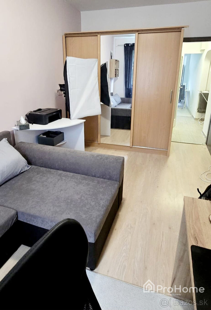 3 samostatné izby+kuchyňa s jedálňou–Petržalka, Andrusovova - 7