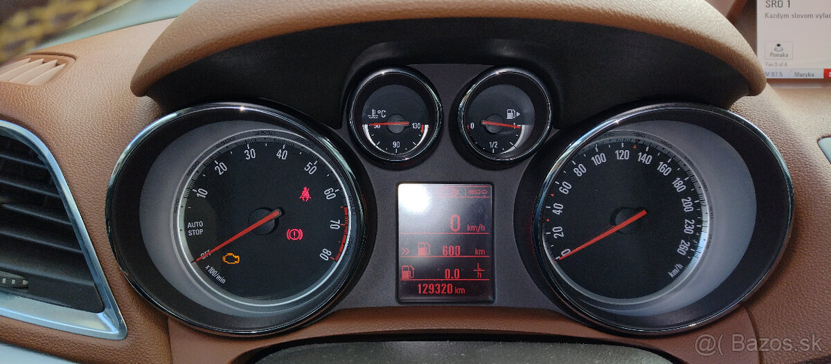 Predám Opel Mokka 4x4,2014 benzín ,103 kW,biela metalíza. - 7