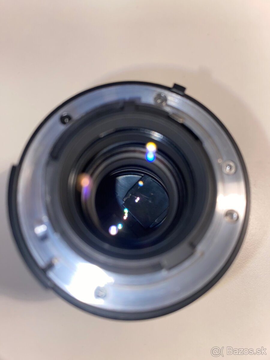 Nikon AF Micro Nikkor 105mm f/2.8 - 7