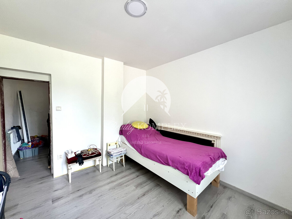 Reality KOMPLEX s.r.o. ponúka na PREDAJ priestranný 5-izbový - 7