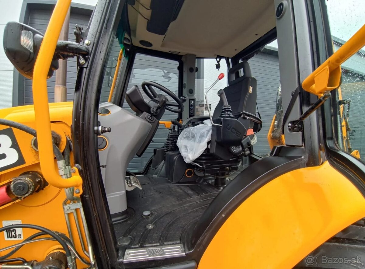 JCB 5CX Sitemaster PRO - 7