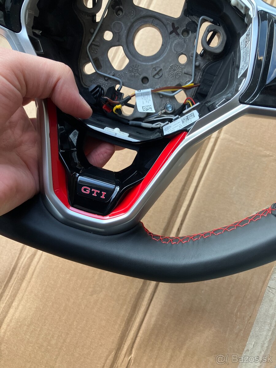 volant MULTI s řazením GTI Lopatky Tiguan II - 7